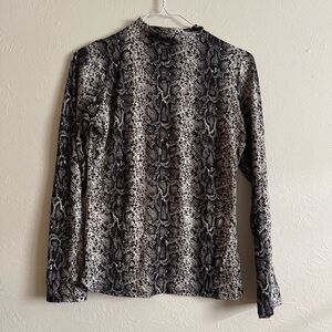 Snake Print Long Sleeve Size Medium